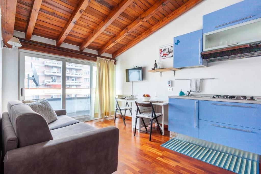 Civico288-Romantic Attic Near Ieo-Bocconi-F Prada Lägenhet Milano Exteriör bild